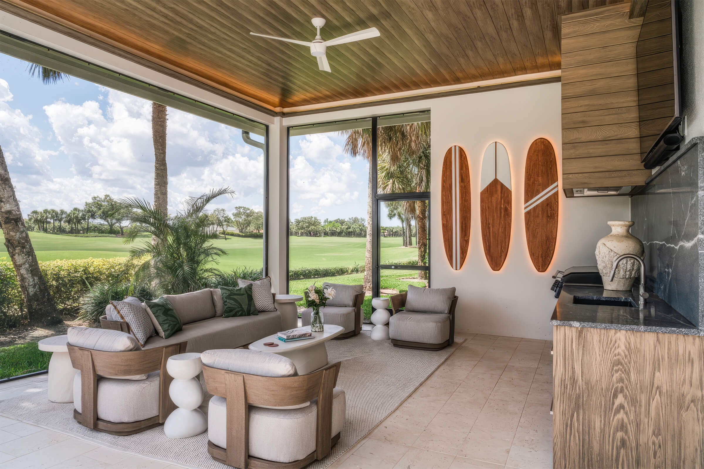 custom outdoor living spaces